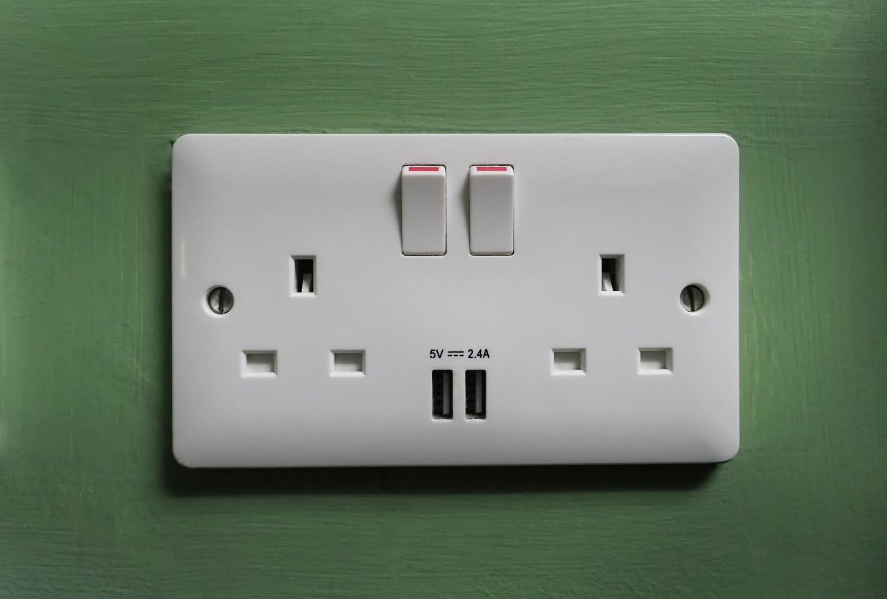 Sockets, USB & smart switches